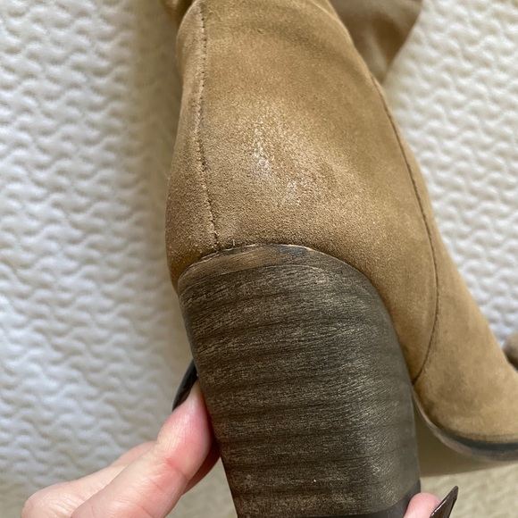 Crown Vintage Brown cow Suede Boots - Picture 2 of 9